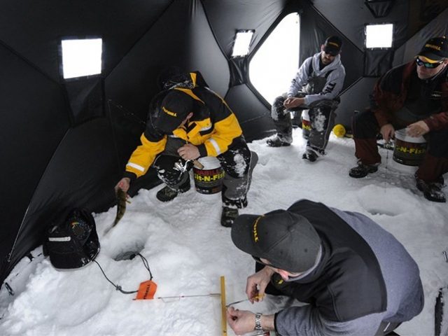 Choosing a Portable Ice Fishing Shelter
