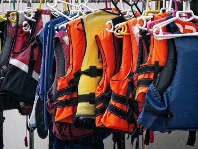 How to Choose the Right Life Vest for You