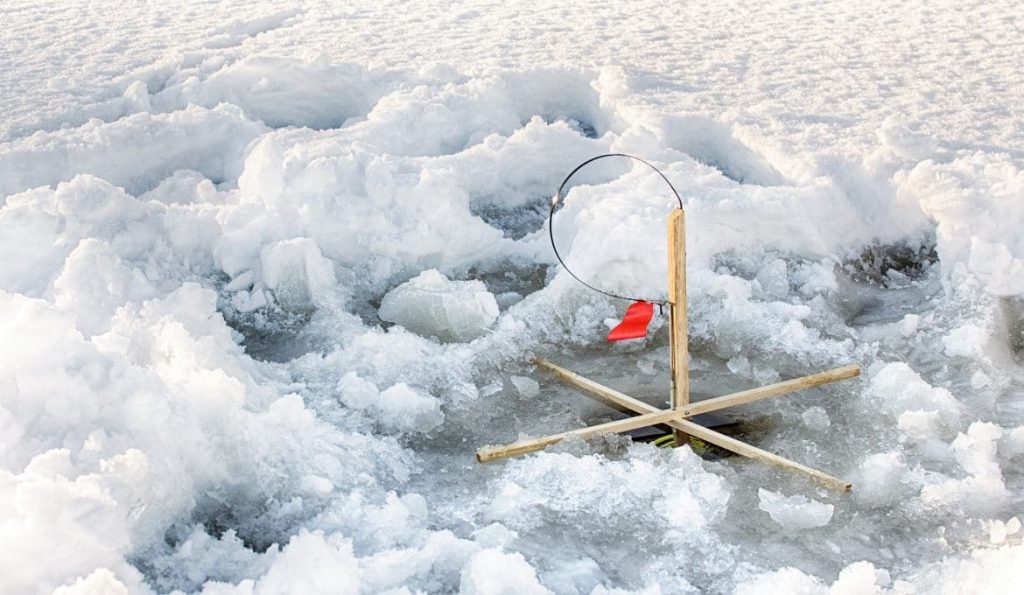 How to Build an Ice Fishing TipUp