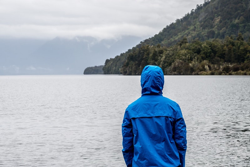 sea fishing supplies