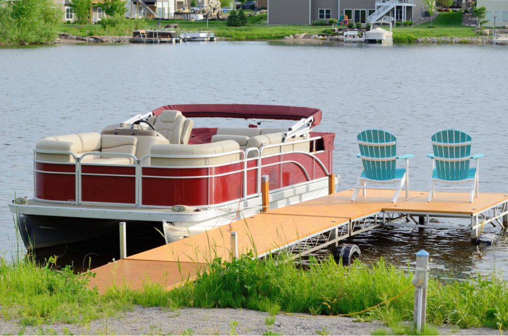 featured-image-how-to-properly-maintain-your-pontoon-boat-for-winter-01-2022