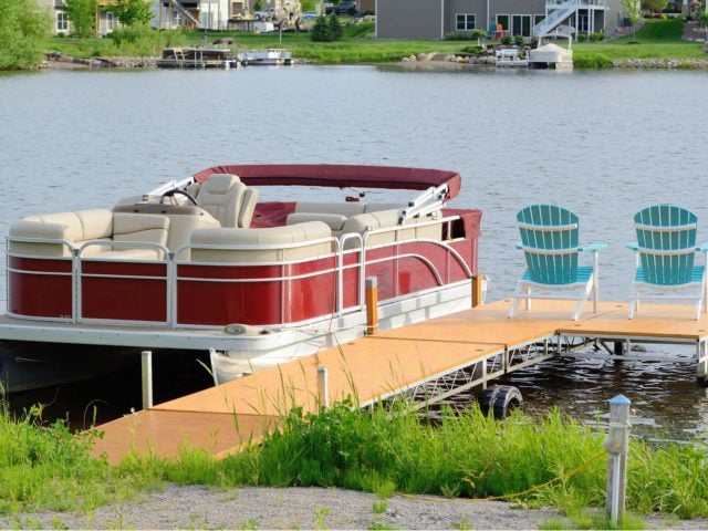 How to Properly Maintain Your Pontoon Boat for Winter