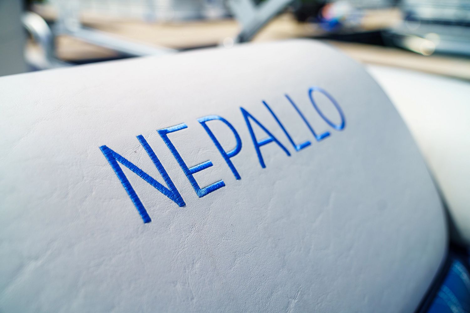 overview-nepallo-pontoon-boat-05-2022