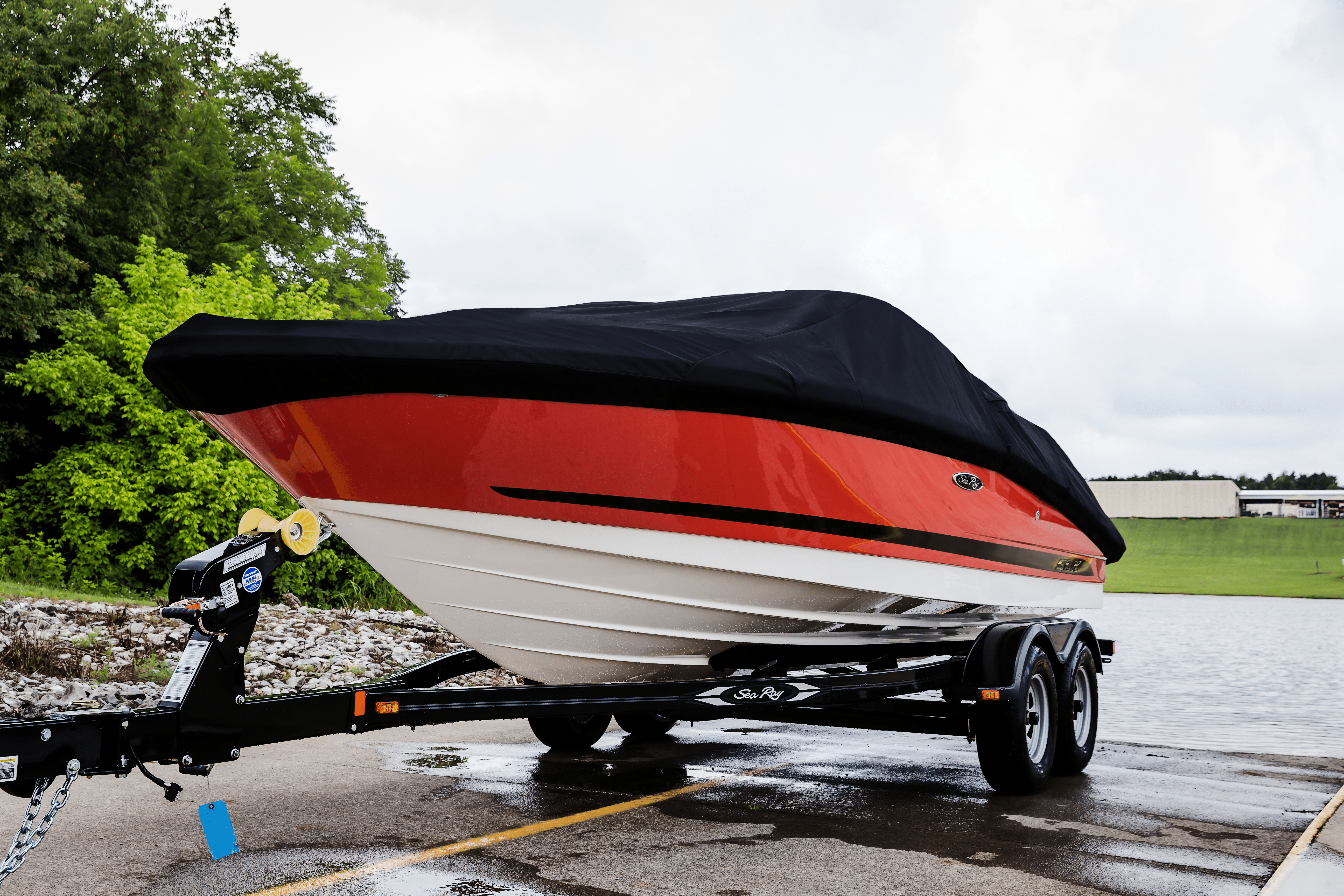Choosing the Right Cover for Your Boat - Overton's