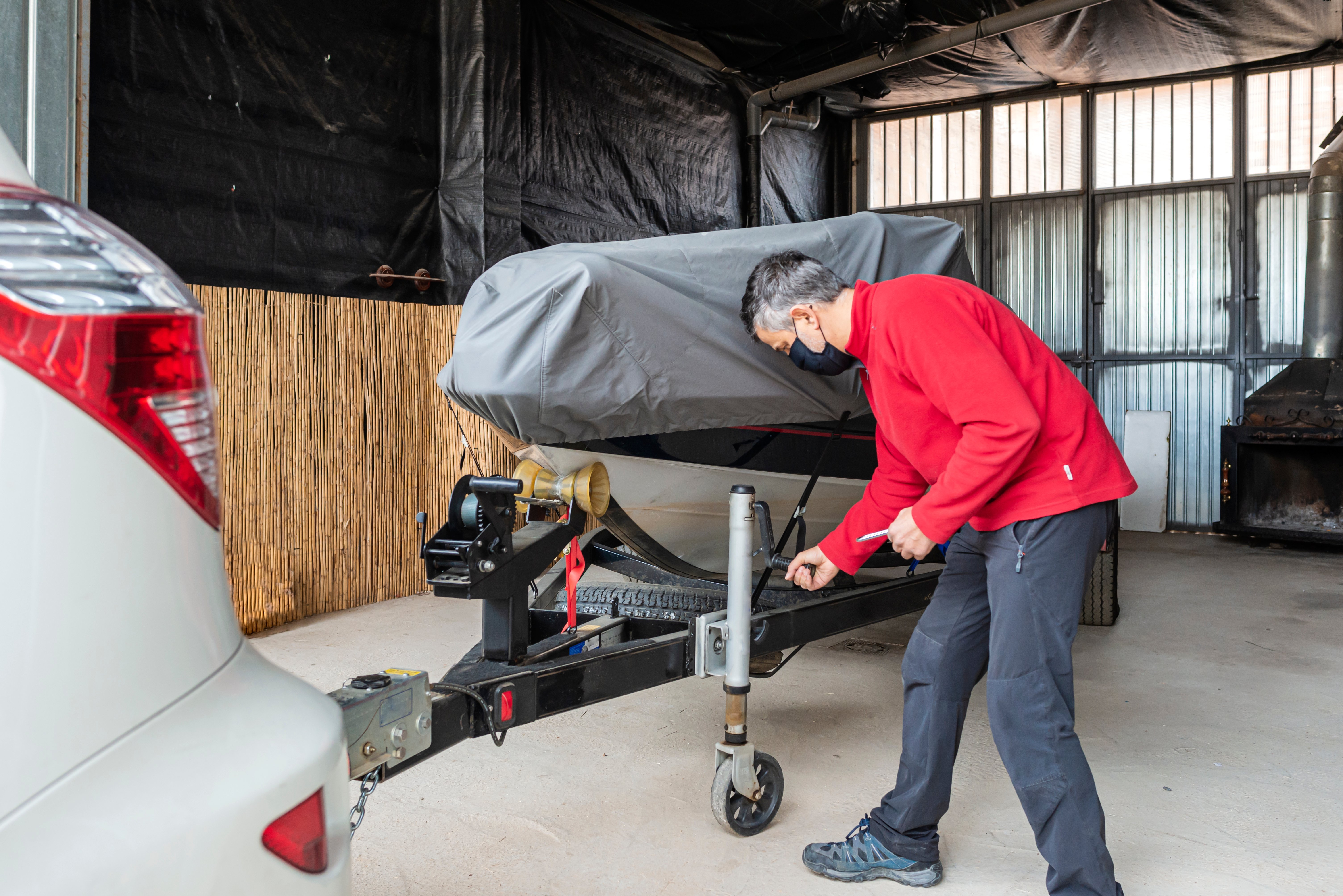 using boat trailer tongue jack